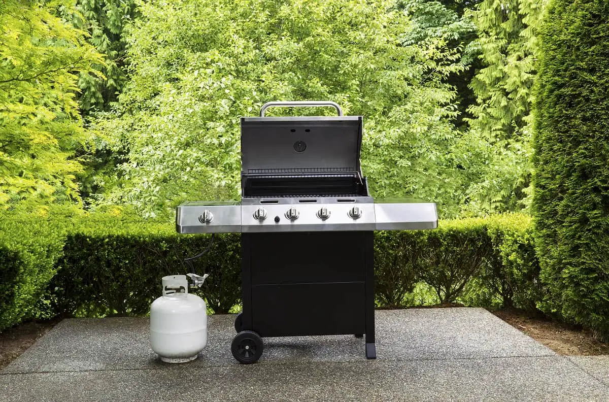 Best Gas and Charcoal Combo Grills - backyardfoodfix.com